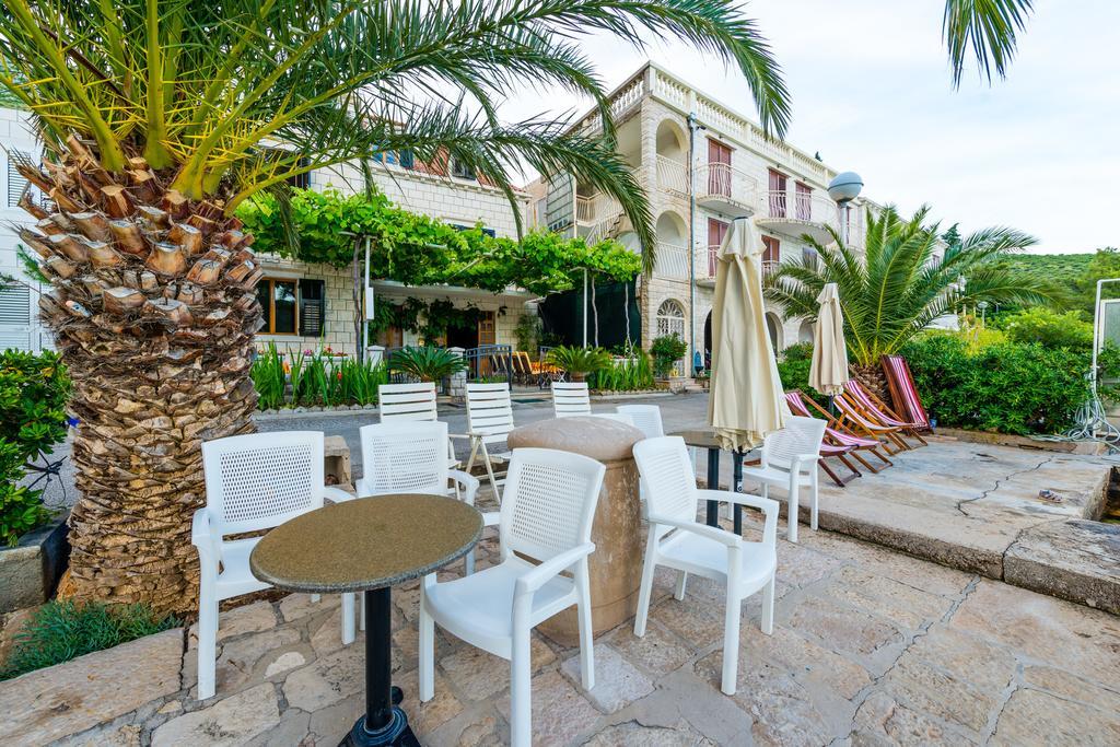 Villa Kukuljica Затон Экстерьер фото
