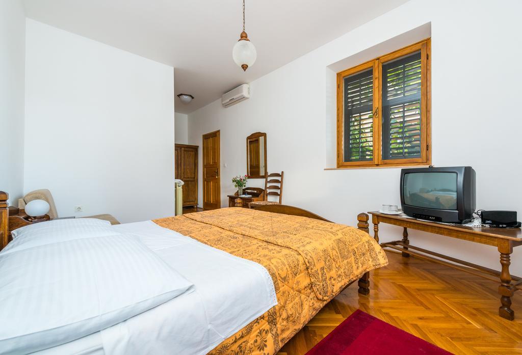 Villa Kukuljica Затон Экстерьер фото