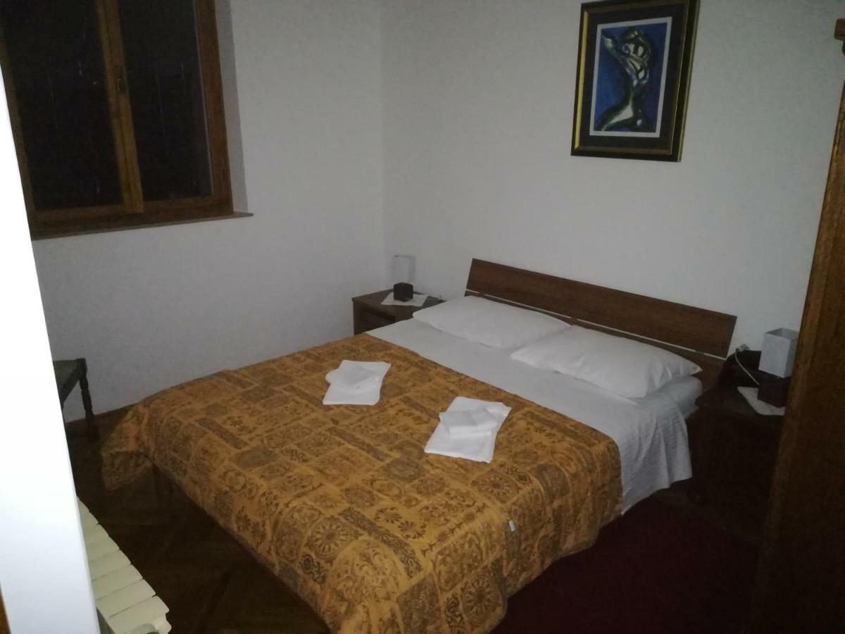 Villa Kukuljica Затон Экстерьер фото